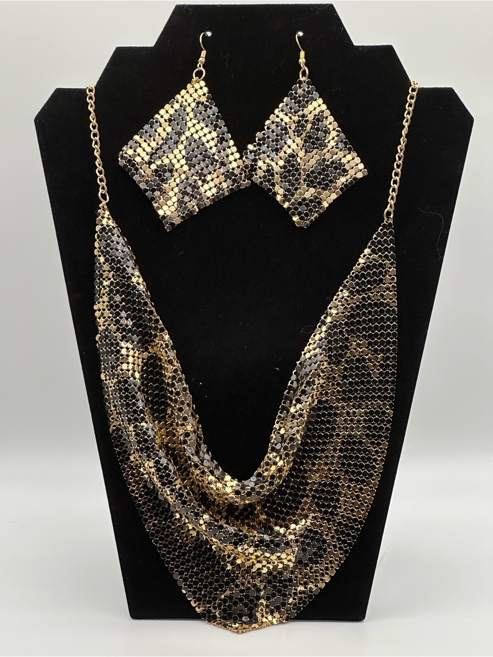 Gold Black Silver Mesh Statement Necklace Earrings Set Bib Dangle Jewelry